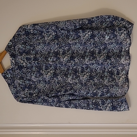 Anne Taylor Loft Ladies Long Sleeve Blouse, Blue Floral Pattern, Size S - Picture 5 of 5